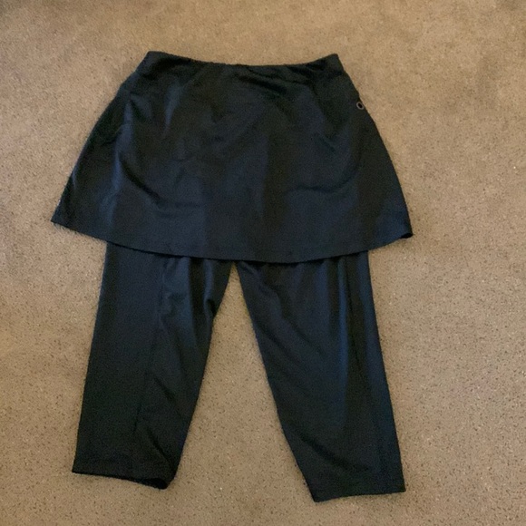 Skirtsport one piece skirted capri leggings - Picture 1 of 5